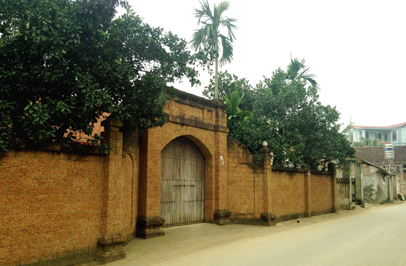 Đại gia xứ Đoài: Biệt phủ đá ong gỗ mít bậc nhất đất Việt